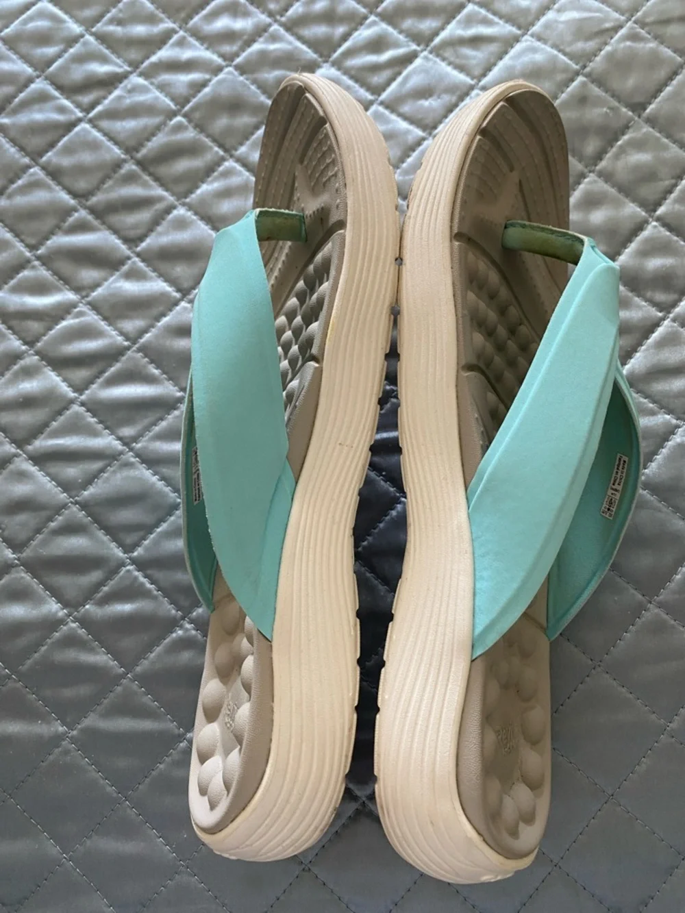 CROCS Women’s Mint Green Reviva Flip Sandals - Picture 2 of 3
